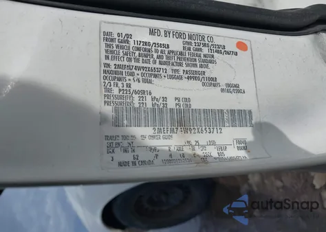 2002 Mercury Grand Marquis Gs z USA, uszkodzony, nr VIN 2MEFM74W92X653712